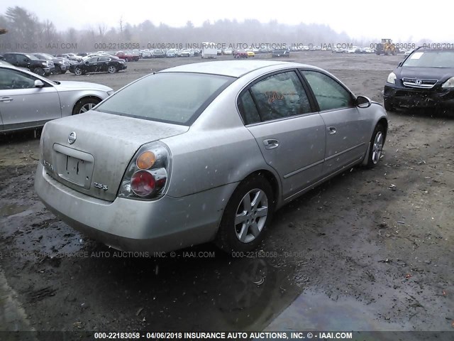 1N4AL11D82C273052 - 2002 NISSAN ALTIMA S/SL SILVER photo 4