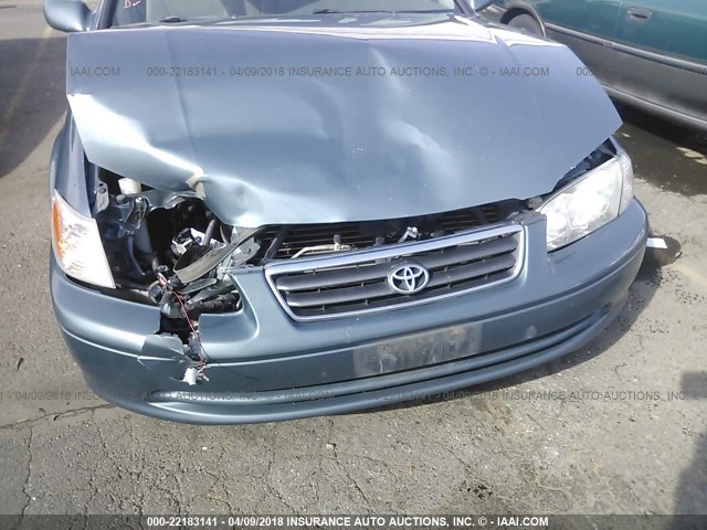 JT2BG22K010606066 - 2001 TOYOTA CAMRY CE/LE/XLE GREEN photo 6