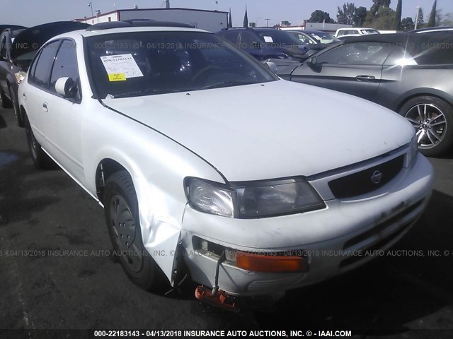 JN1CA21D0ST075874 - 1995 NISSAN MAXIMA GLE/GXE/SE WHITE photo 1