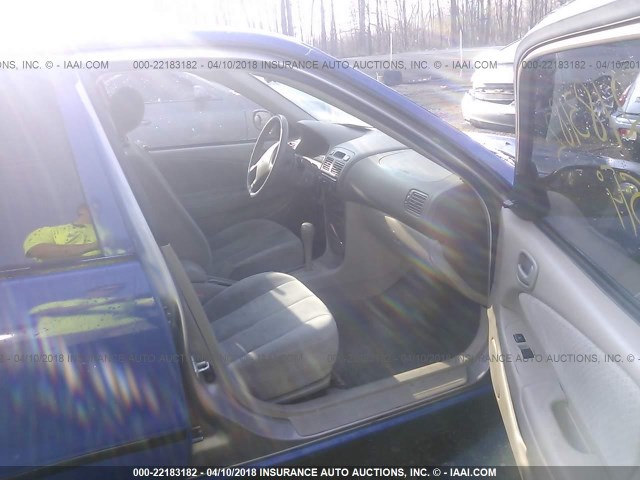 2T1BR12E1WC099620 - 1998 TOYOTA COROLLA VE/CE/LE 蓝色 照片 5