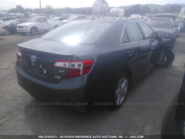 4T1BD1FK8EU138313 - 2014 TOYOTA CAMRY HYBRID/LE/XLE 灰色 照片 4