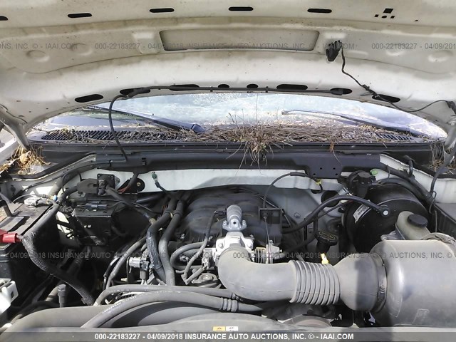 2FTRF17214CA61150 - 2004 FORD F-150 HERITAGE CLASSIC WHITE photo 10