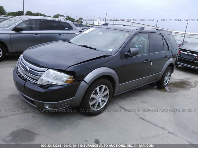 1FMDK02W68GA00872 - 2008 FORD TAURUS X SEL GRAY photo 2