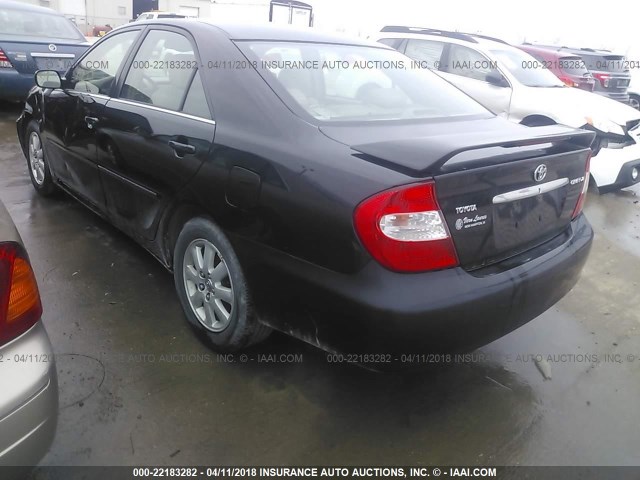 4T1BE30K34U305130 - 2004 TOYOTA CAMRY LE/XLE/SE შავი ფოტო 3