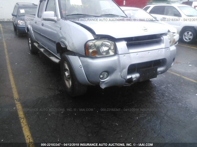 1N6ED29Y32C349943 - 2002 NISSAN FRONTIER CREW CAB XE/CREW CAB SE SILVER photo 6