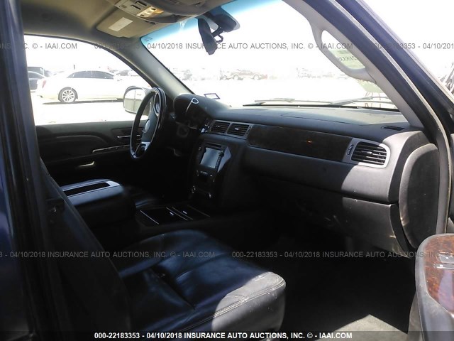 1GKFK63858J148888 - 2008 GMC YUKON DENALI GRAY photo 5