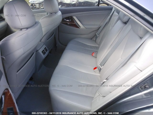 4T1BK3EK4BU628374 - 2011 TOYOTA CAMRY SE/LE/XLE GRAY photo 8