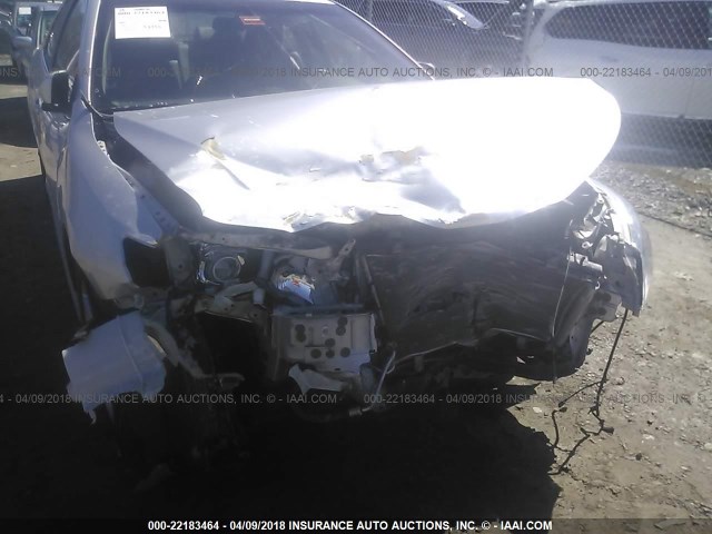 4T1BF1FK7EU346452 - 2014 TOYOTA CAMRY L/SE/LE/XLE 银色 照片 6