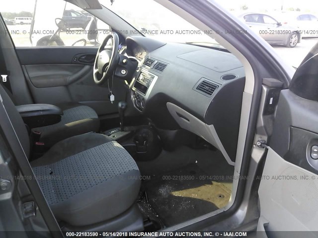 1FAHP34NX7W151186 - 2007 FORD FOCUS ZX4/S/SE/SES 灰色 照片 5
