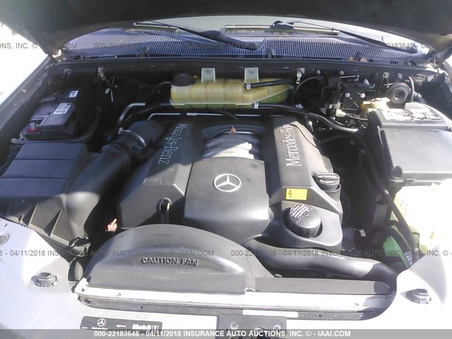 4JGAB57E05A536327 - 2005 MERCEDES-BENZ ML 350 GRAY photo 10