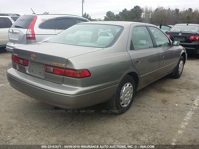 4T1BG22K1XU401263 - 1999 TOYOTA CAMRY CE/LE/XLE BEIGE photo 4