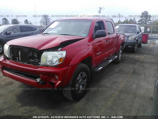 3TMJU62N68M057042 - 2008 TOYOTA TACOMA DOUBLE CAB PRERUNNER RED photo 2