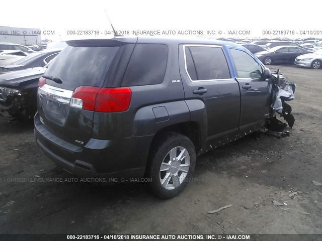 2CTFLREC7B6359966 - 2011 GMC TERRAIN SLE GRAY photo 4