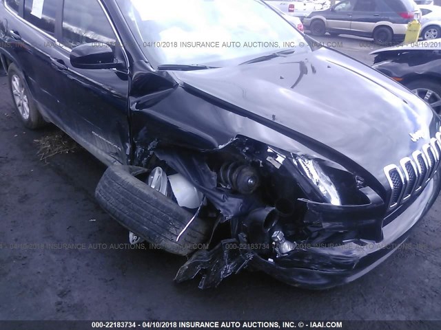 1C4PJMCXXJD545435 - 2018 JEEP CHEROKEE LATITUDE Қара фото 6