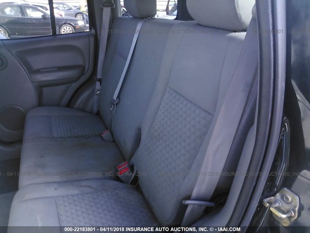 1J4GK48K86W137693 - 2006 JEEP LIBERTY SPORT 黑色 照片 8