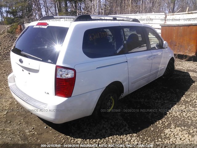 KNDMB233866077394 - 2006 KIA SEDONA EX/LX WHITE photo 4