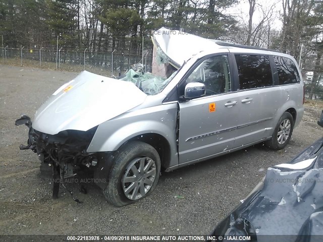 2A4RR8DG2BR655377 - 2011 CHRYSLER TOWN & COUNTRY TOURING L SILVER photo 2