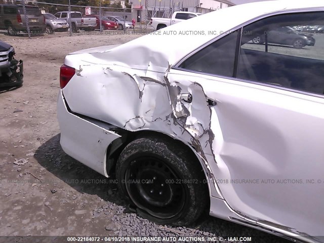 4T4BF1FK5ER382937 - 2014 TOYOTA CAMRY L/SE/LE/XLE 白色 照片 6