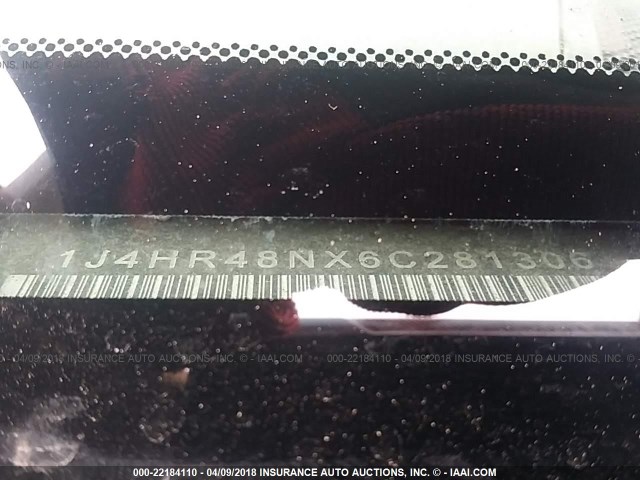 1J4HR48NX6C281306 - 2006 JEEP GRAND CHEROKEE LAREDO/COLUMBIA/FREEDOM 银色 照片 9