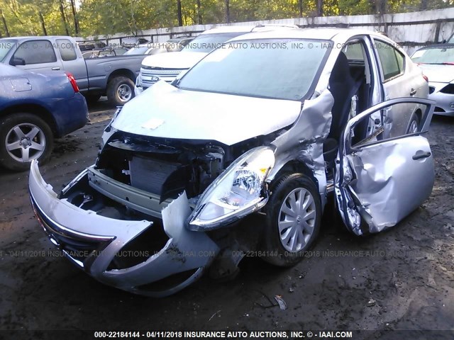 3N1CN7AP0GL876201 - 2016 NISSAN VERSA S/S PLUS/SV/SL SILVER photo 2