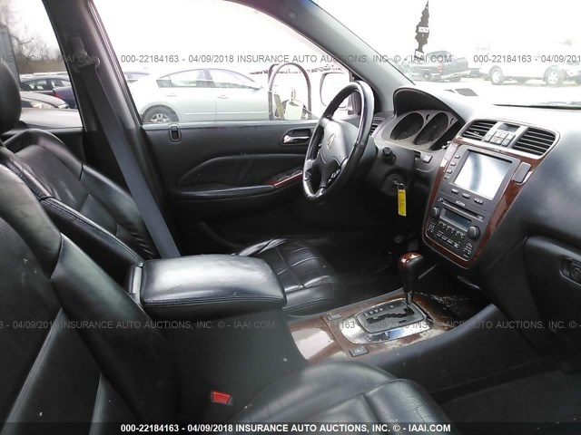 2HNYD18226H516393 - 2006 ACURA MDX SILVER photo 5