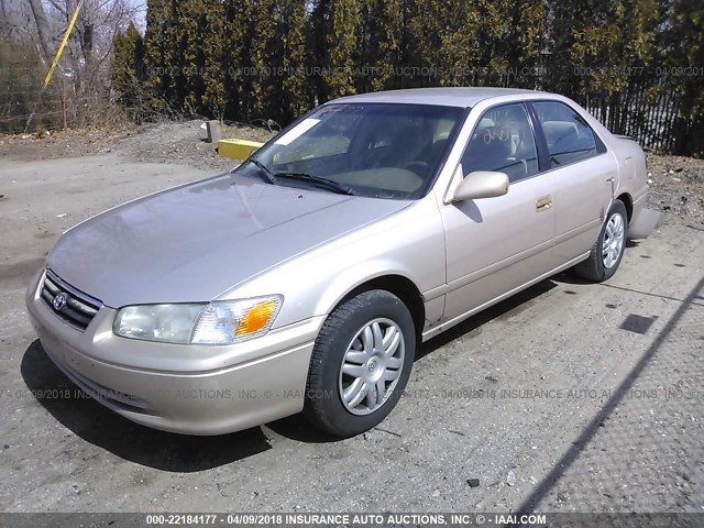 4T1BG22K8YU970807 - 2000 TOYOTA CAMRY CE/LE/XLE 金色 照片 2