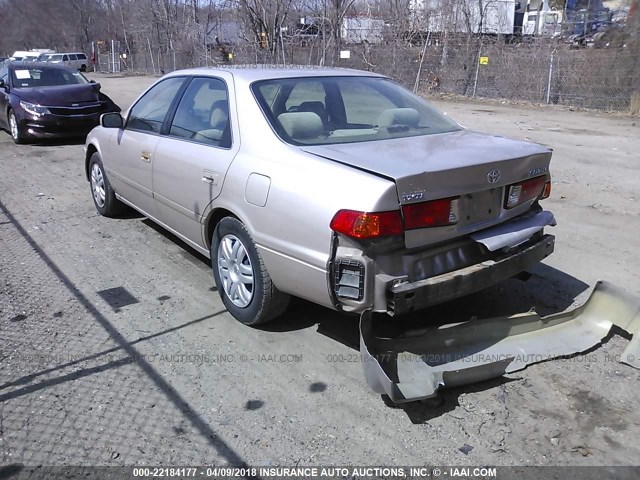 4T1BG22K8YU970807 - 2000 TOYOTA CAMRY CE/LE/XLE 金色 照片 3