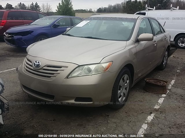 4T1BE46K17U008293 - 2007 TOYOTA CAMRY NEW GENERAT CE/LE/XLE/SE BEIGE photo 2