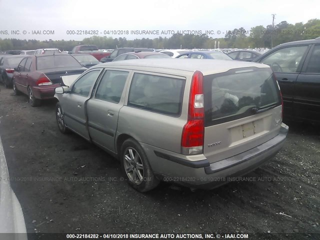 YV1SW59VX42437155 - 2004 VOLVO V70 FWD GOLD photo 3