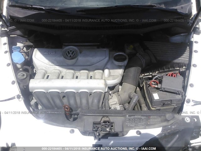 3VWRG3AL9AM006730 - 2010 VOLKSWAGEN NEW BEETLE 白色 照片 10