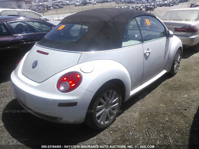 3VWRG3AL9AM006730 - 2010 VOLKSWAGEN NEW BEETLE 白色 照片 4