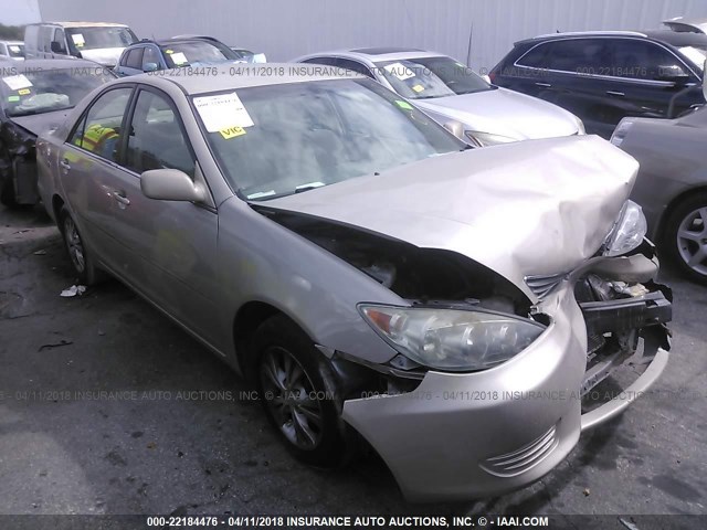 4T1BF32K26U120077 - 2006 TOYOTA CAMRY LE/XLE/SE ოქროსფერი ფოტო 1