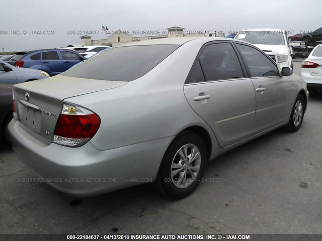 4T1BF32K55U093441 - 2005 TOYOTA CAMRY LE/XLE/SE SILVER photo 4