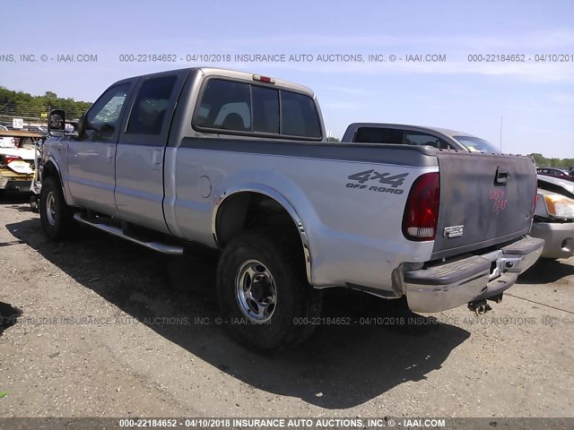 1FTNW21S61EC72217 - 2001 FORD F250 SUPER DUTY GRAY photo 3