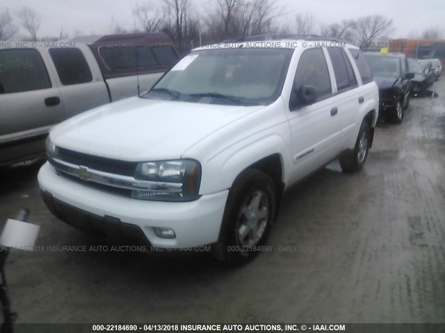 1GNDT13S232372578 - 2003 CHEVROLET TRAILBLAZER  WHITE photo 2