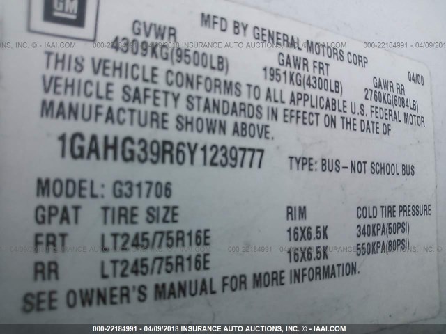 1GAHG39R6Y1239777 - 2000 CHEVROLET EXPRESS G3500  WHITE photo 9