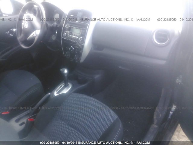 3N1CE2CP0FL385299 - 2015 NISSAN VERSA NOTE S/S PLUS/SV/SL/SR BLACK photo 5