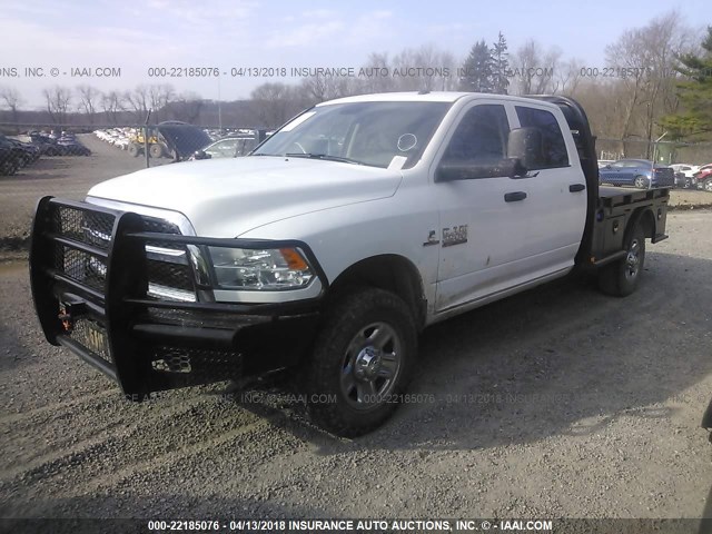 3C6UR5HL8HG657288 - 2017 RAM 2500 WHITE photo 2