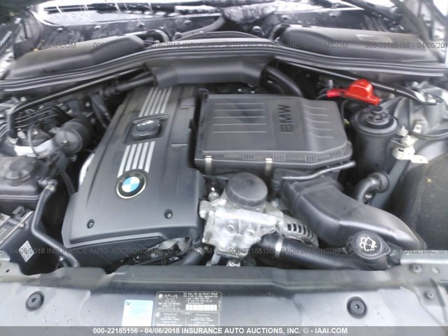 WBAPT73579CX02735 - 2009 BMW 535 XI Сірий фото 10