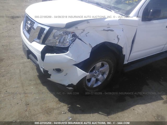 1N6AD0ER4CC472363 - 2012 NISSAN FRONTIER S/SV/SL/PRO-4X WHITE photo 6