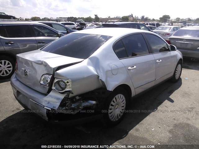 WVWJK73C37P114685 - 2007 VOLKSWAGEN PASSAT SILVER photo 4