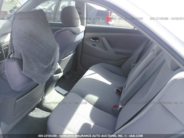 4T4BF3EKXBR161164 - 2011 TOYOTA CAMRY SE/LE/XLE WHITE photo 8