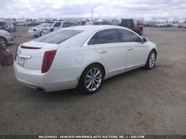 2G61M5S35E9168178 - 2014 CADILLAC XTS LUXURY COLLECTION WHITE photo 4