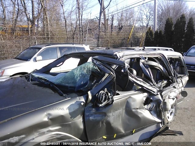 5LMFU28R52LJ16186 - 2002 LINCOLN NAVIGATOR 棕色 照片 6