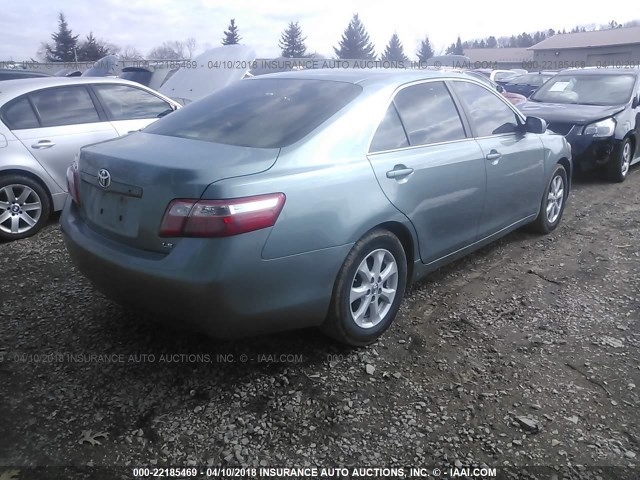 4T4BE46KX8R041459 - 2008 TOYOTA CAMRY CE/LE/XLE/SE GREEN photo 4