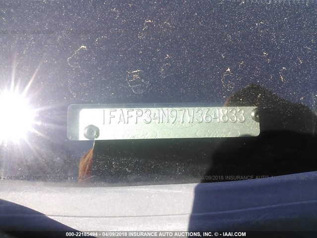 1FAFP34N97W364833 - 2007 FORD FOCUS ZX4/S/SE/SES 银色 照片 9