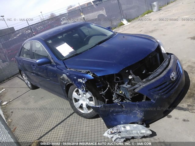 JTNBE46K573098389 - 2007 TOYOTA CAMRY NEW GENERAT CE/LE/XLE/SE BLUE photo 1