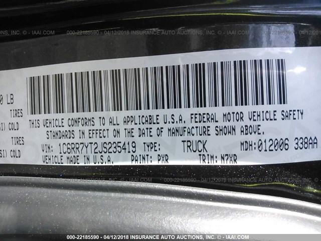 1C6RR7YT2JS235419 - 2018 RAM 1500 REBEL შავი ფოტო 9