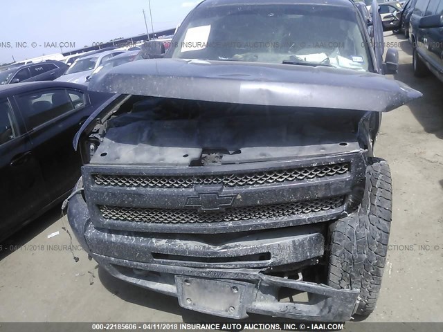 3GCPKSE34BG230100 - 2011 CHEVROLET SILVERADO K1500 LT GRAY photo 6