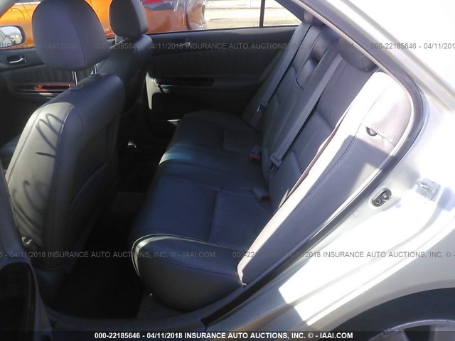 4T1BF30K02U010898 - 2002 TOYOTA CAMRY LE/XLE/SE ვერცხლისფერი ფოტო 8